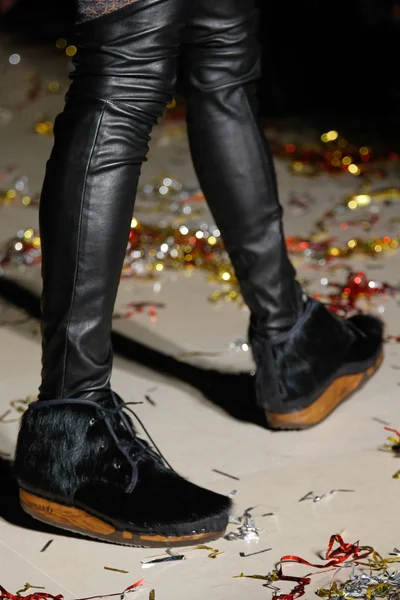 Look 94